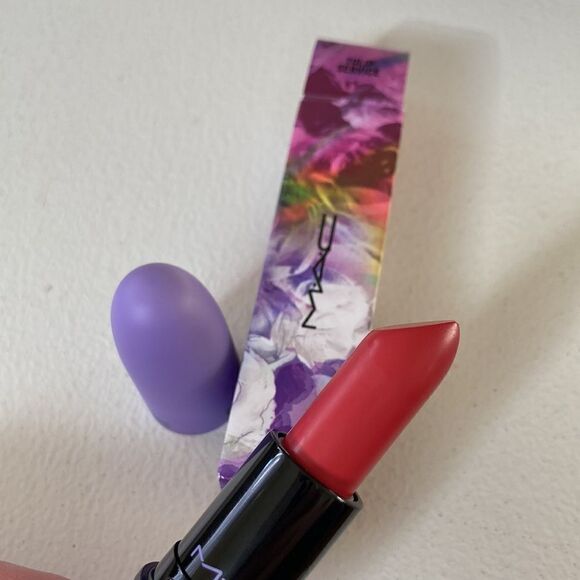 Mac Matte Lipsticks-Tulip Service & Forget-Me-Naughty(sold) - Picture 1 of 6